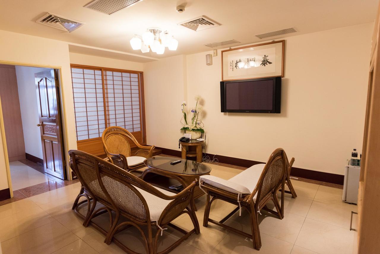 Taihu Hotel Sun Moon Lake Юйчі Екстер'єр фото