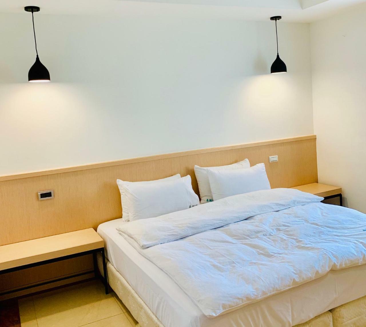 Taihu Hotel Sun Moon Lake Юйчі Екстер'єр фото